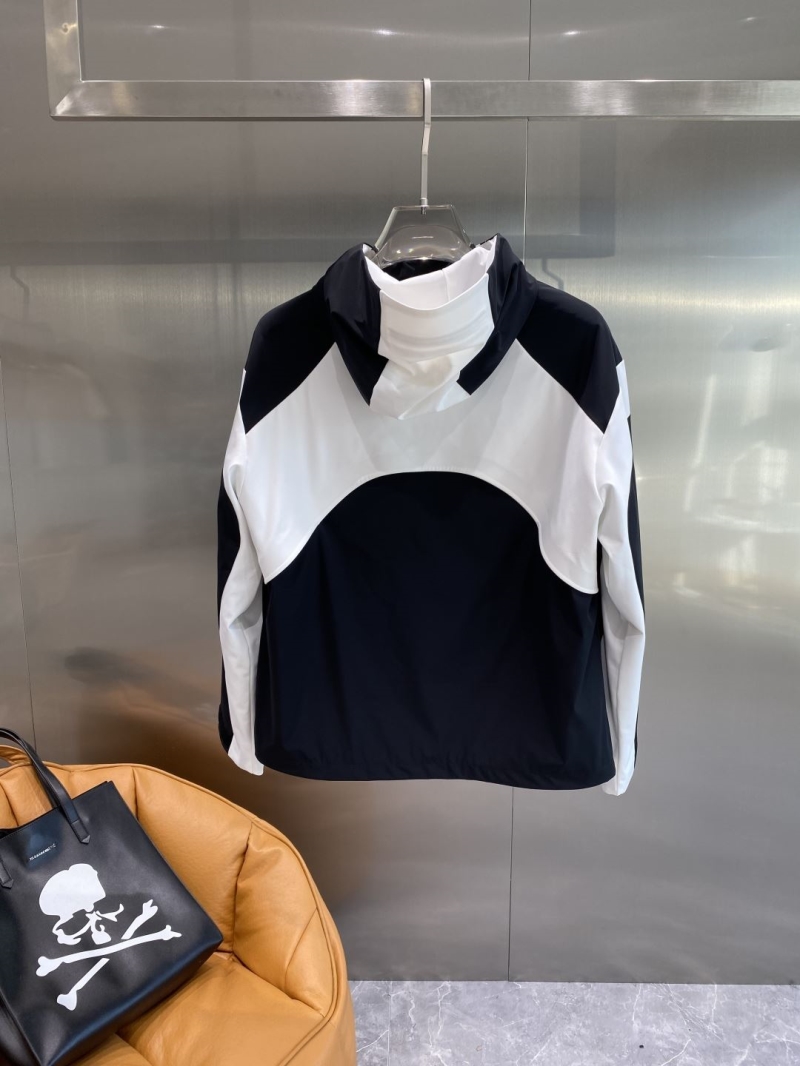 l0vis Vvtt0n outwear